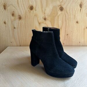 Madewell Black Suede Ankle Booties